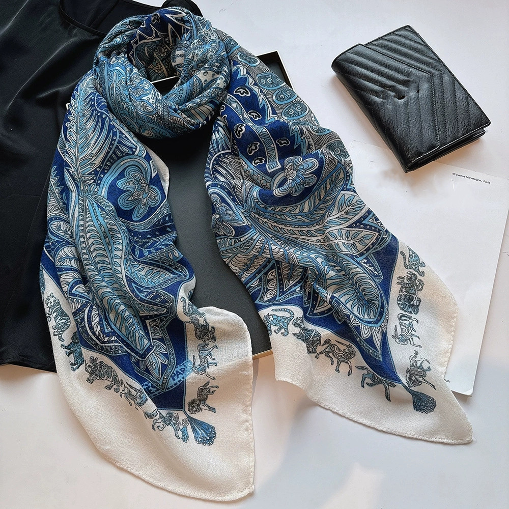 130cm bleu carré écharpe femme - Vintage Fashion Knitwear avis et prix