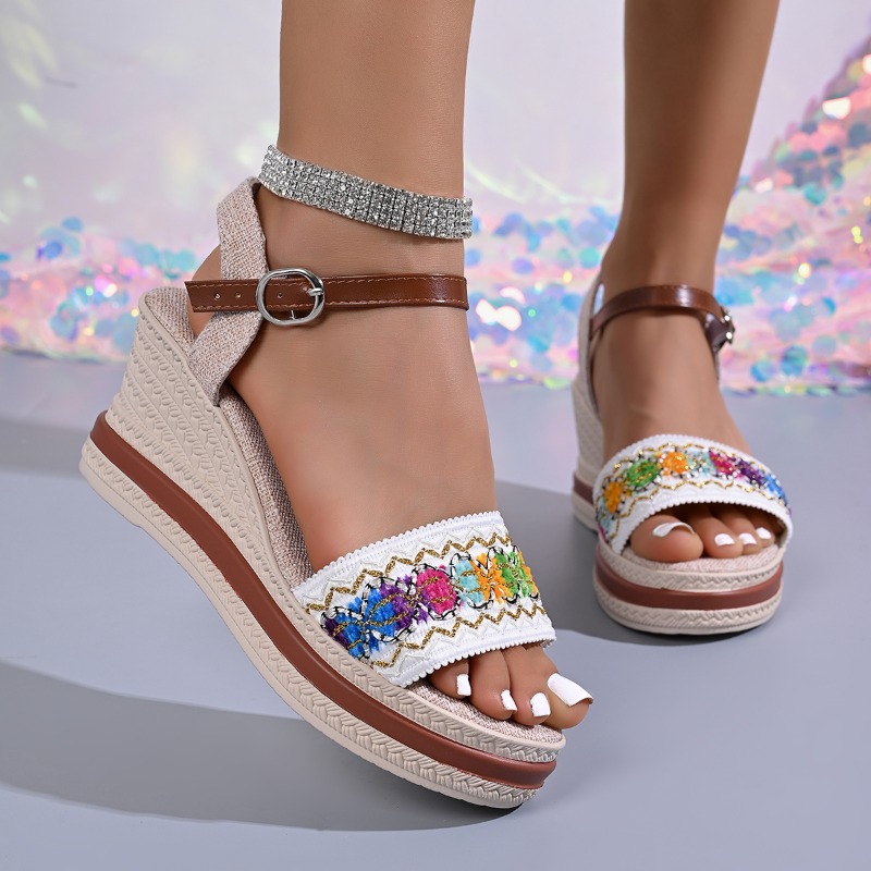 Mules à talons tressées style  - Vintage Fashion Prints avis et prix