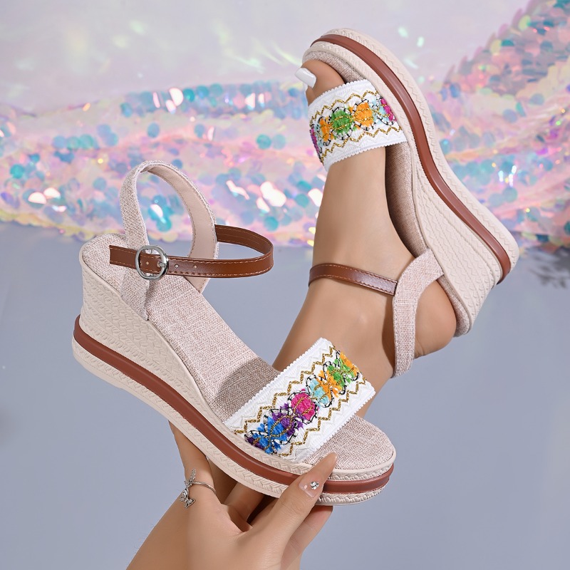 Mules à talons tressées style  - Vintage Fashion Prints avis et prix
