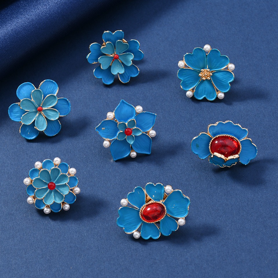 Broche vintage en émail bleu à - Vintage Fashion Knitwear avis et prix